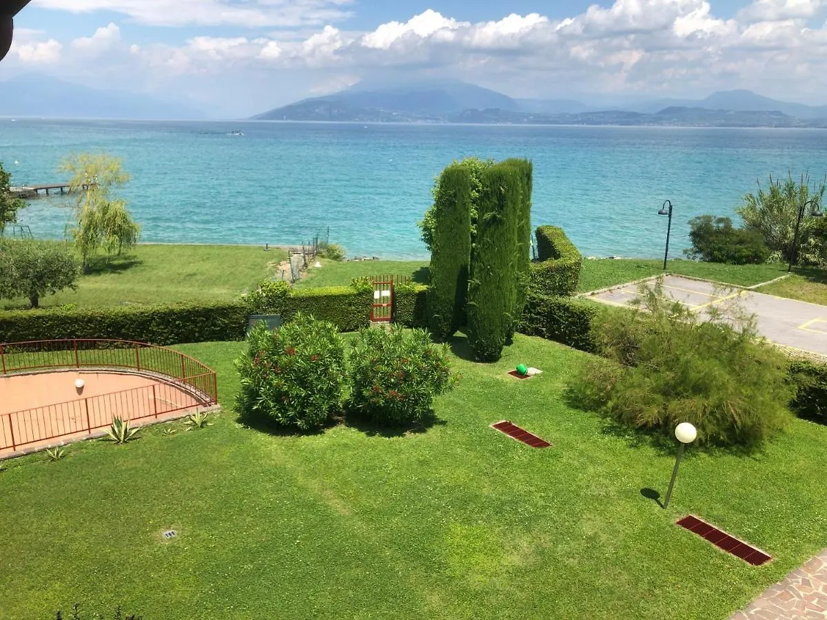 Old Town Apartment Sirmione 0*,  Italien